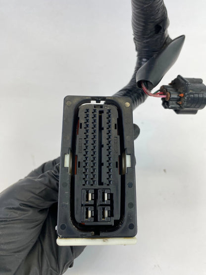 2007-2009 LEXUS RX350 3.5L 24V AWD ABS ANTI LOCK BRAKE PUMP PLUG CONNECTOR OEM