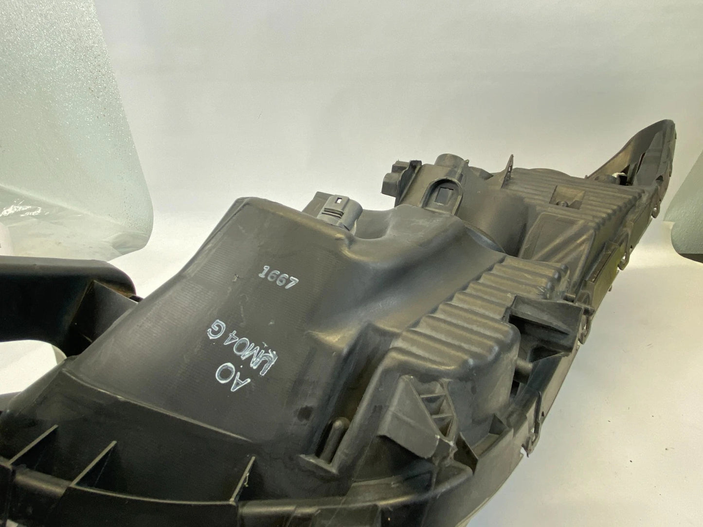 2008-2012 HONDA ACCORD SEDAN HEADLIGHT LAMP LEFT DRIVER SIDE OEM 8317341600