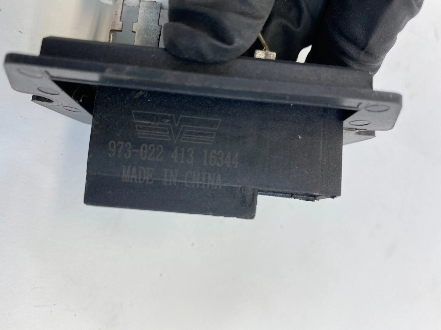 2001-2007 DODGE CARAVAN 3.3L V6 12V HEATER BLOWER MOTOR RESISTOR UNIT OEM