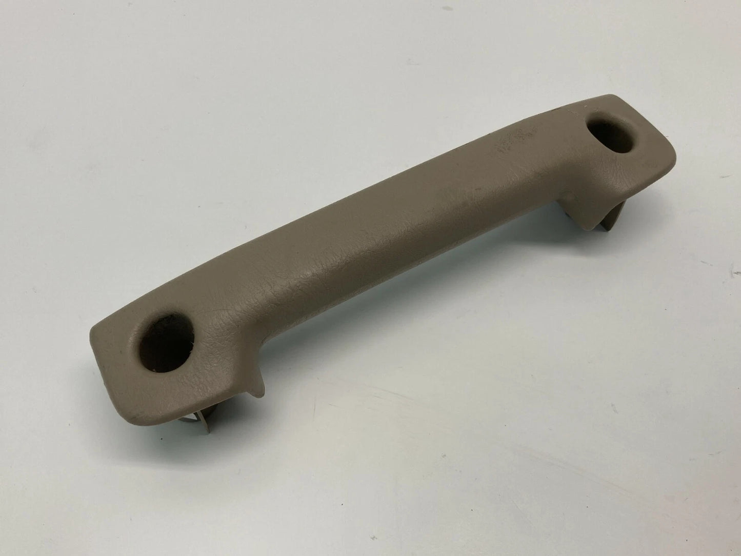 1999-2003 FORD WINDSTAR REAR LIFTGATE COMPARTMENT GRAB HANDLE OEM XF221643A14