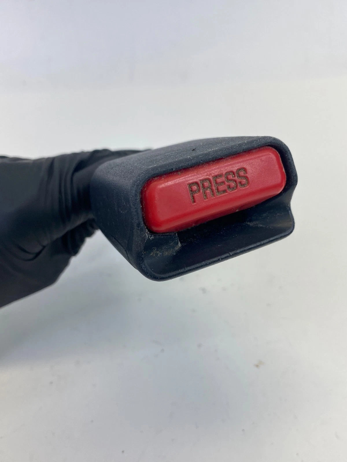 13-20 2013-2020 Nissan Pathfinder Front Left Driver Seat Belt Buckle Adapter OEM