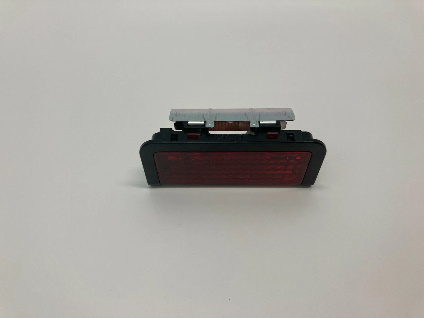 2002 2003 2004 2005 BMW 745LI REAR TRUNK LID CARGO LIGHT LAMP COMPARTMENT OEM