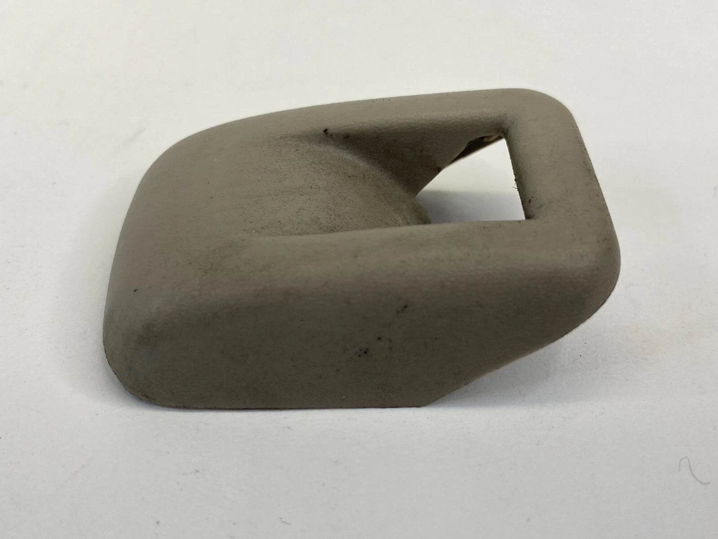 1998-2002 TOYOTA COROLLA REAR SEAT CHILD ANCHOR CLIP COVER BEZEL TRIM PIECE OEM