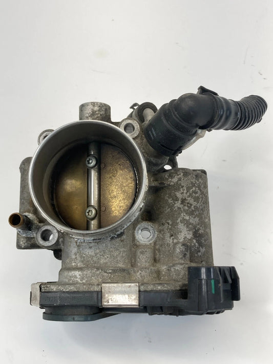 12-18 CHEVY SONIC 1.8L THROTTLE BODY VALVE W/ COOLANT HOSE & AIR INTAKE 55561495