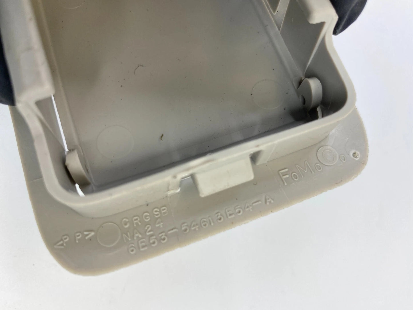 2006-2016 FORD FUSION REAR SEAT CHILD ANCHOR CAP COVER 6E53-54613E54-A OEM