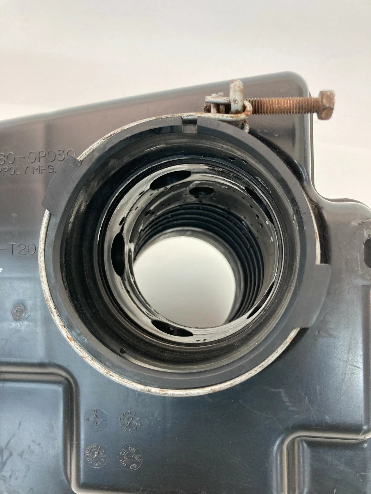 2000-2004 TOYOTA AVALON 3.0L AIR INTAKE HOSE CLEANER BOX ASSEMBLY OEM 178800P030