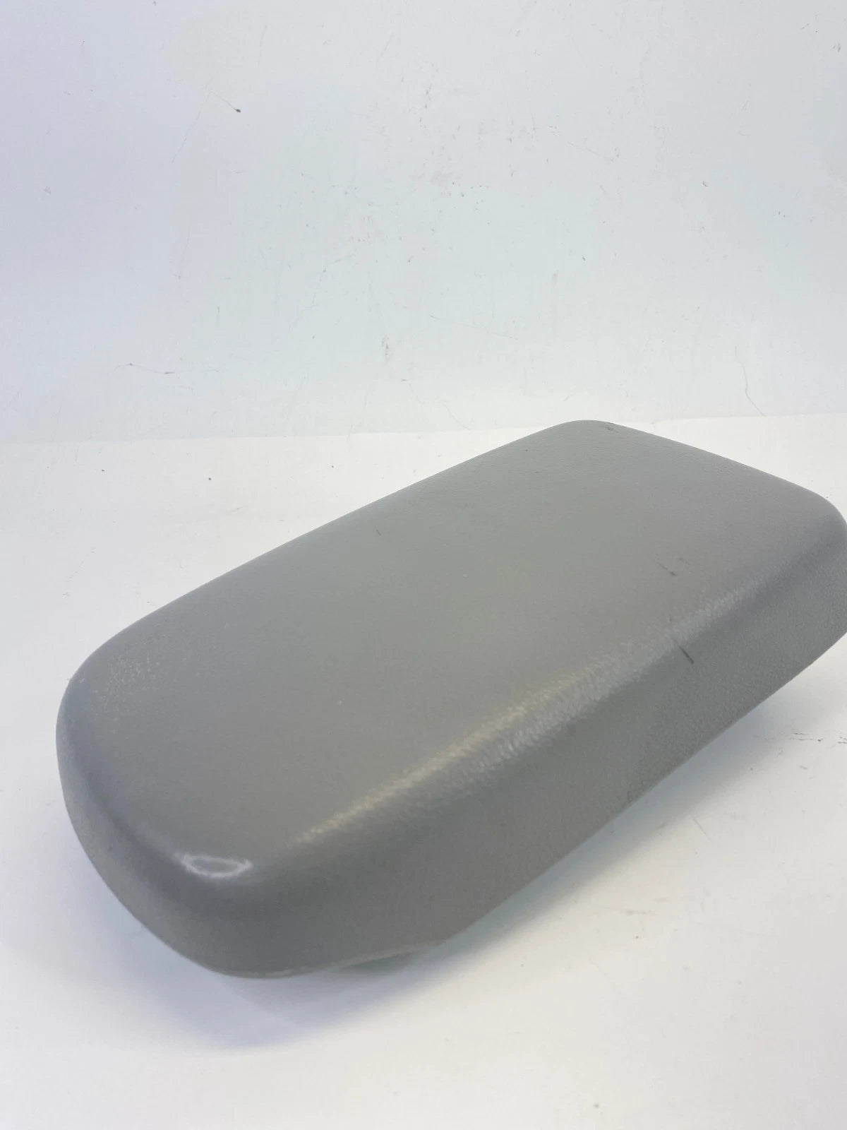2009-2013 TOYOTA COROLLA CENTER CONSOLE ARM REST ARMREST LID COVER TOP