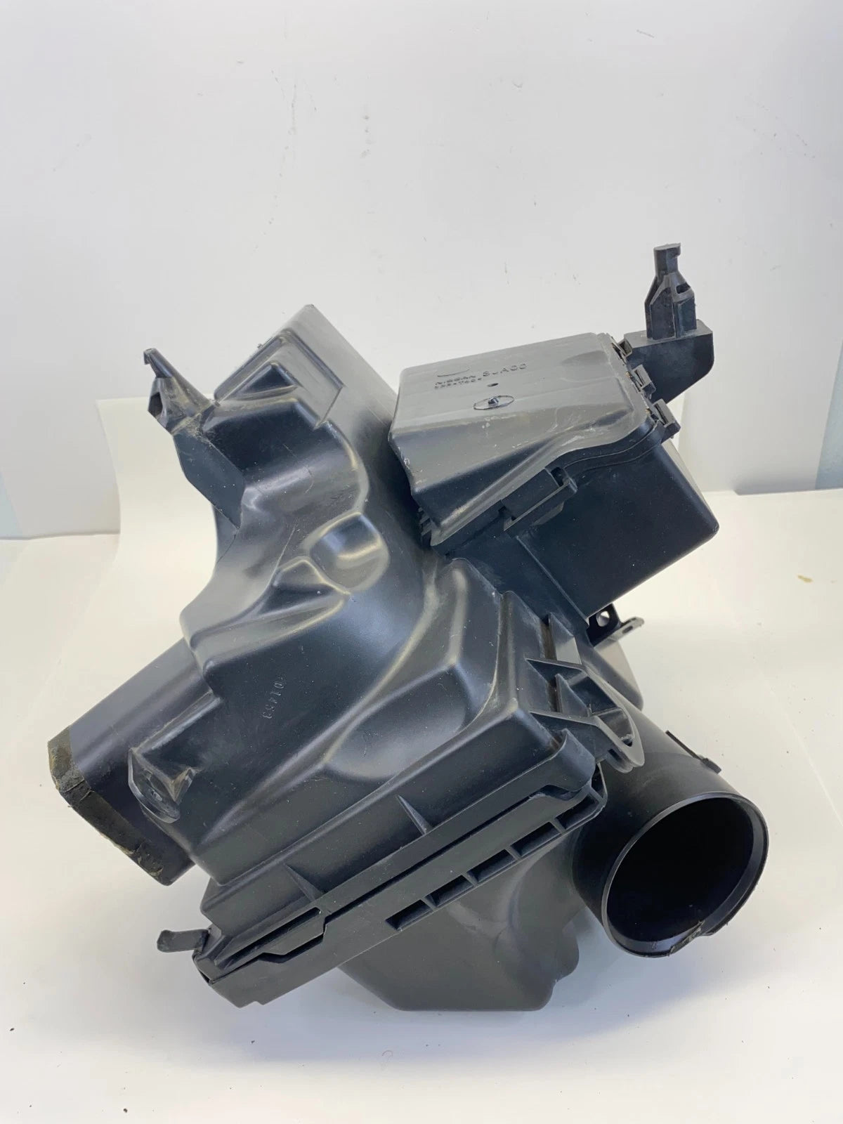 13-16 NISSAN PATHFINDER 3.5L AIR CLEANER FILTER BOX HOUSING ASSEMBLY W/ MAF OEM