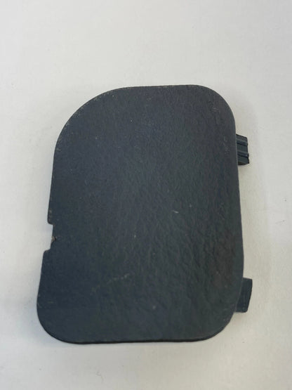2004-2009 KIA SPECTRA LEFT SIDE STEERING WHEEL LID CAP 56190-2F000 OEM