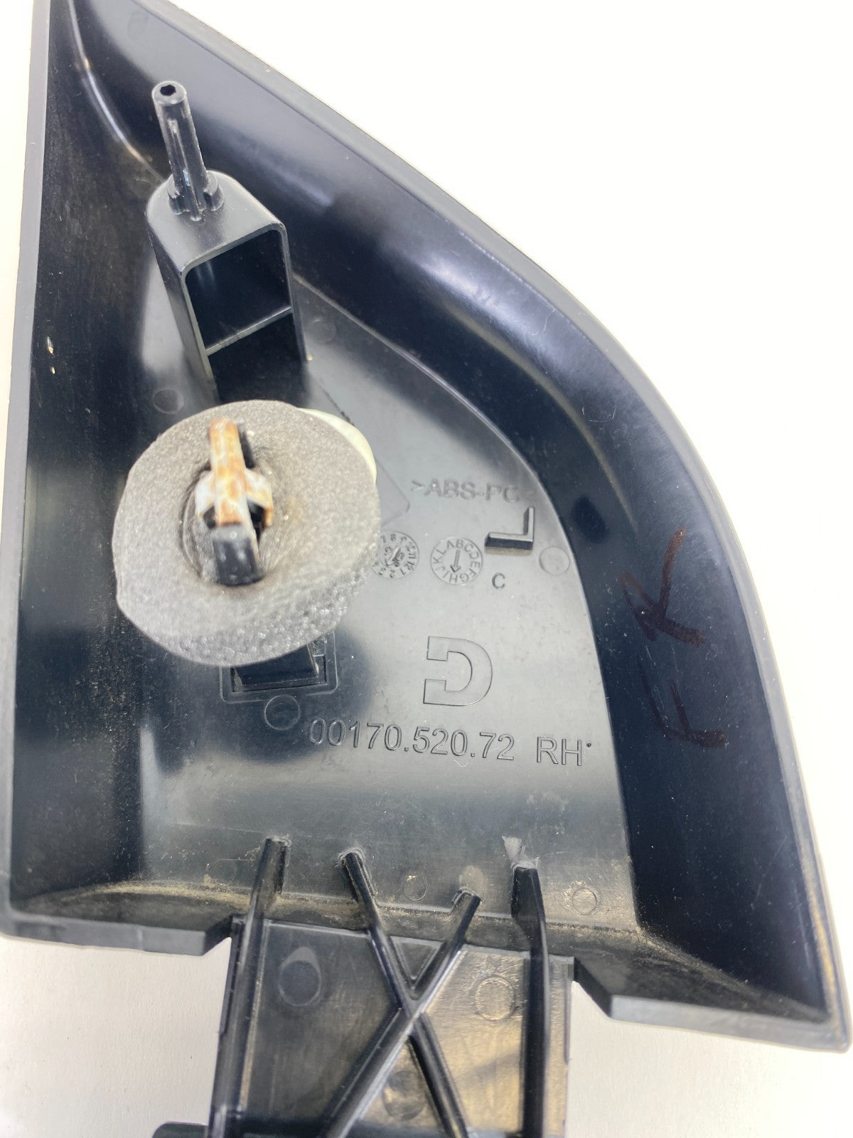 2007-2009 Cadillac SRX Front Right Interior Door Mirror Corner Cover Trim OEM