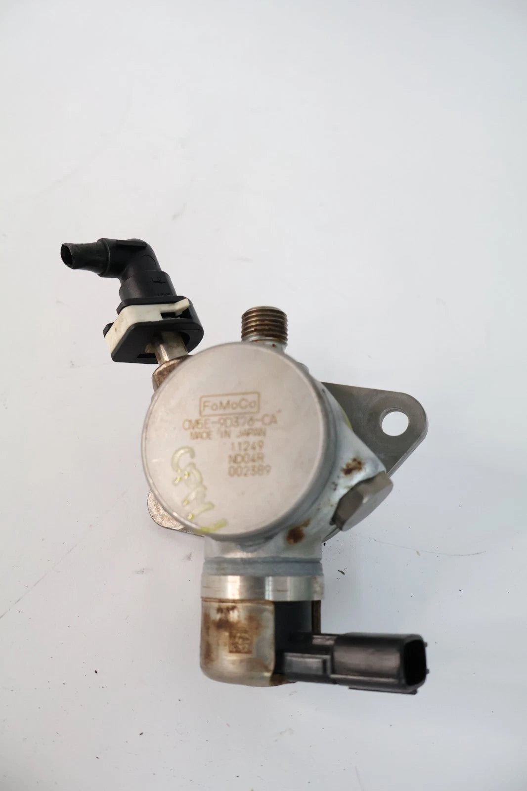 2012-2018 FORD FOCUS 2.0L DIRECT INJECTION HIGH PRESSURE FUEL PUMP CM5E-9D376-CA