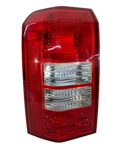 2007 07 Jeep Patriot Rear Left Driver Side Tail Light Taillight Lamp Halogen OEM