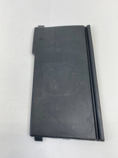 07-09 CHEVROLET EQUINOX FRONT DASH LOWER STORAGE COMPARTMENT RUBBER MAT 22675342
