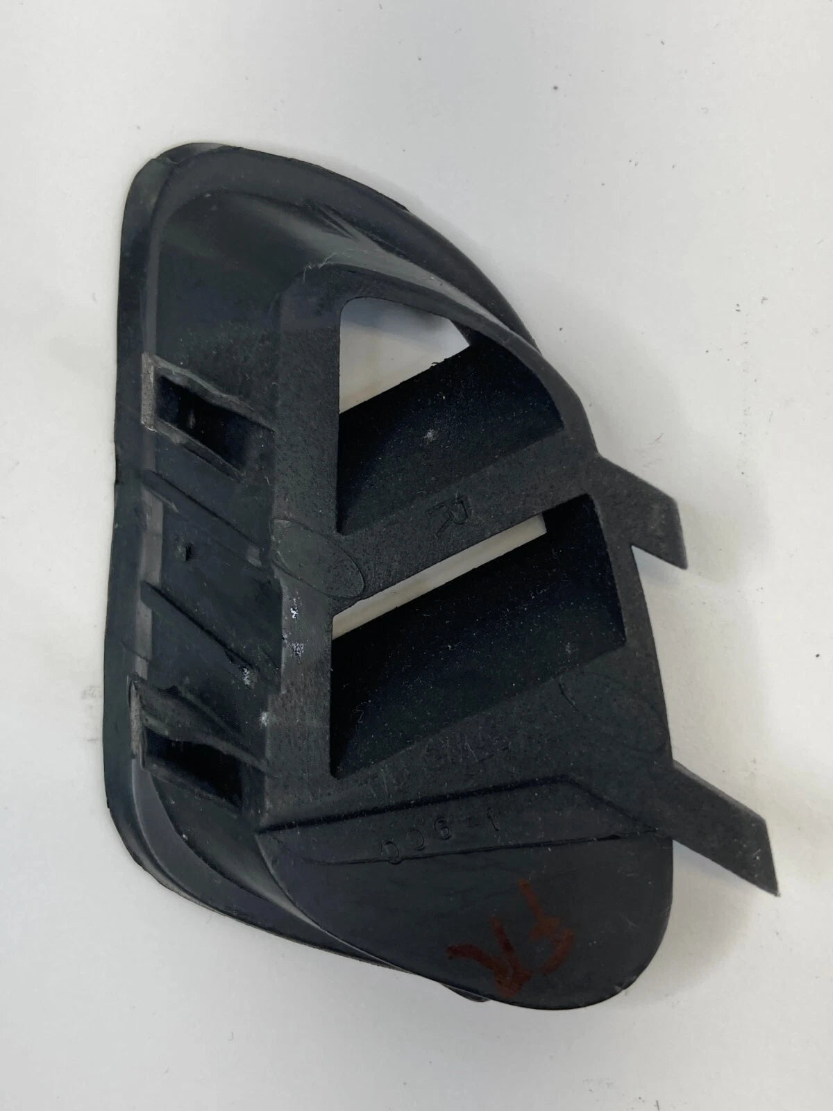 2011-2016 CHEVY CRUZE FRONT RIGHT PASSENGER AC AIR VENT DEFOGGER OUTLET GRILL