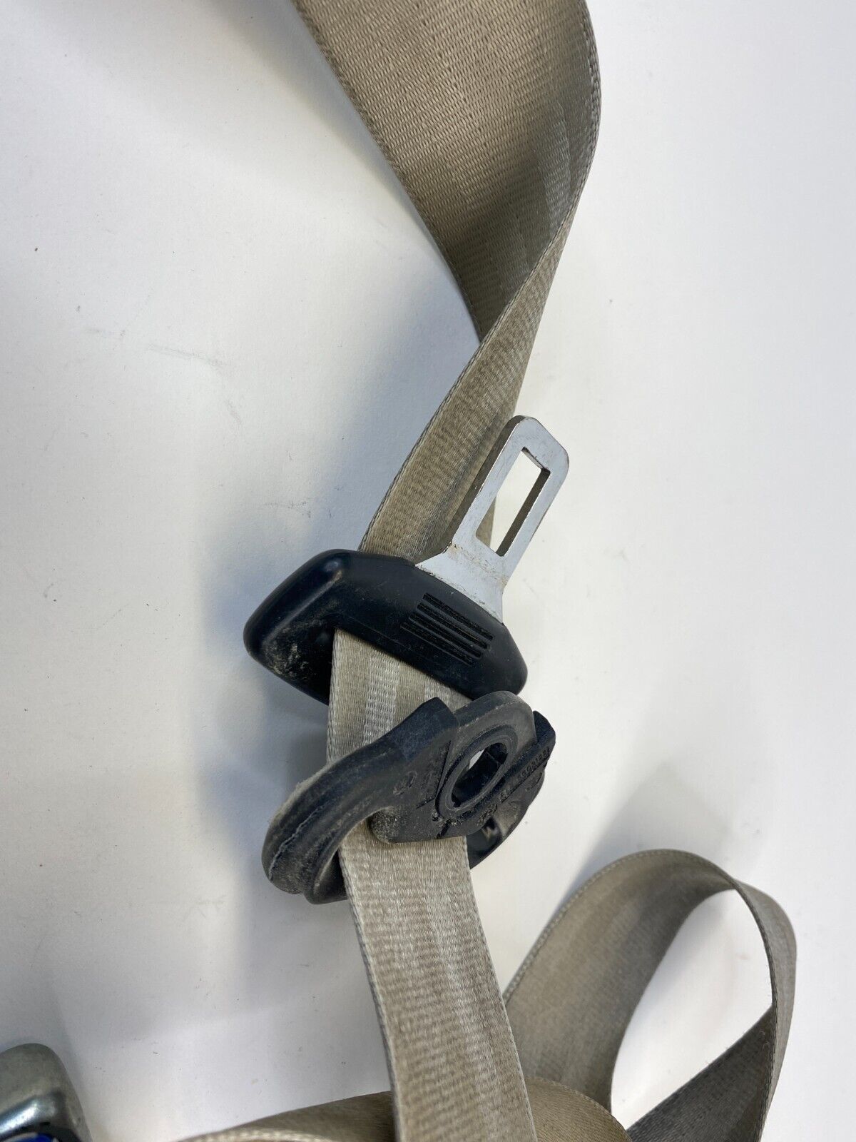 2007-2011 Audi A6 Quattro Front Left Driver Side Seat Belt Retractor Assembly