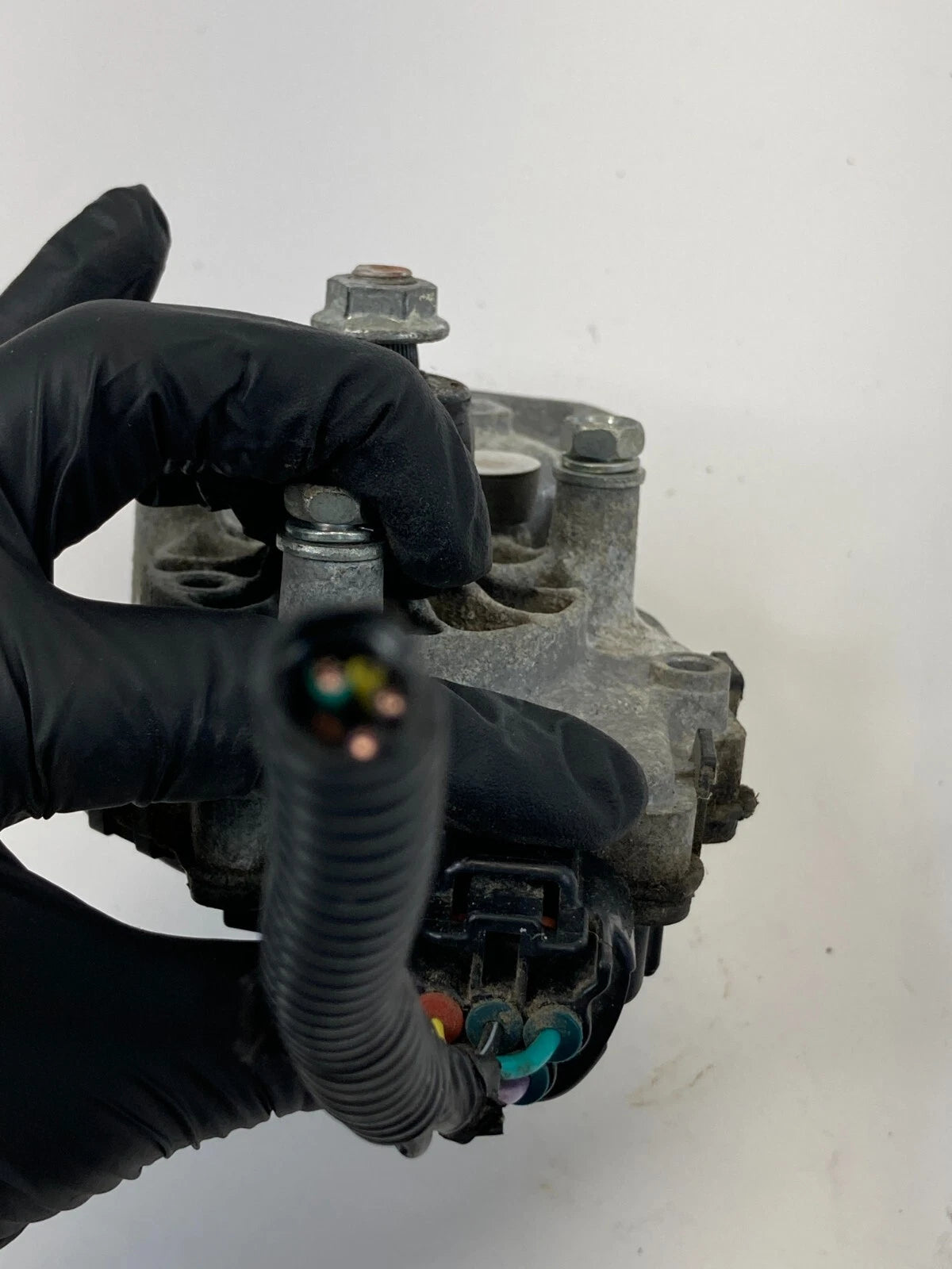 2007-2010 CHEVY SILVERADO 2500 HD FRONT WINDSHIELD WIPER MOTOR 20837131 OEM