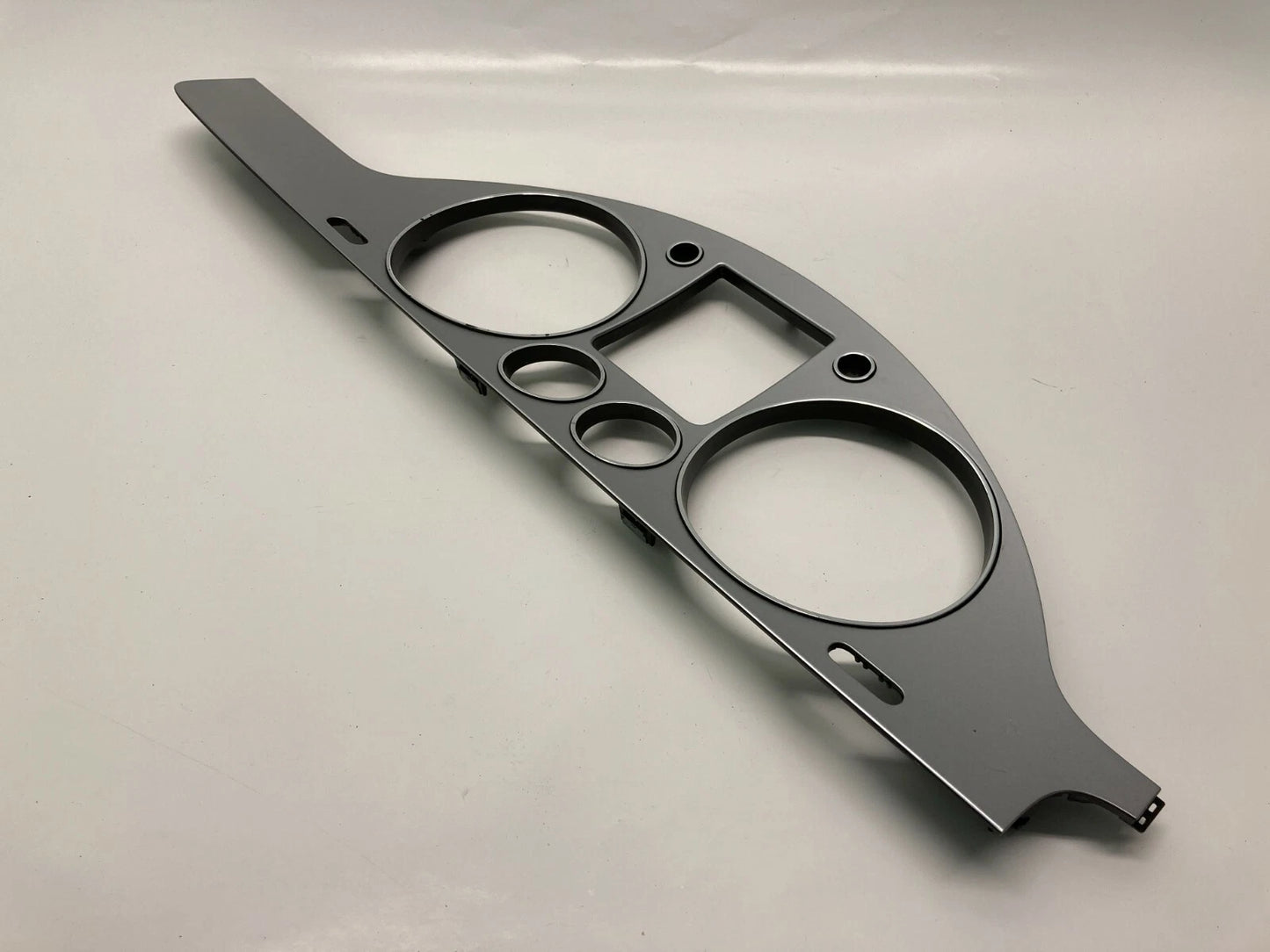 08 09 VOLKSWAGEN PASSAT GAUGE CLUSTER SURROUND TRIM BEZEL OEM FACTORY 318370200