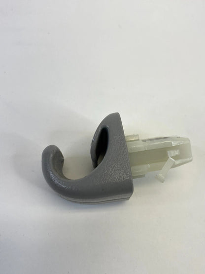 2009-2012 TOYOTA RAV4 SUNVISOR RETAINER HOLDER CLIP SUN VISOR HOOK OEM