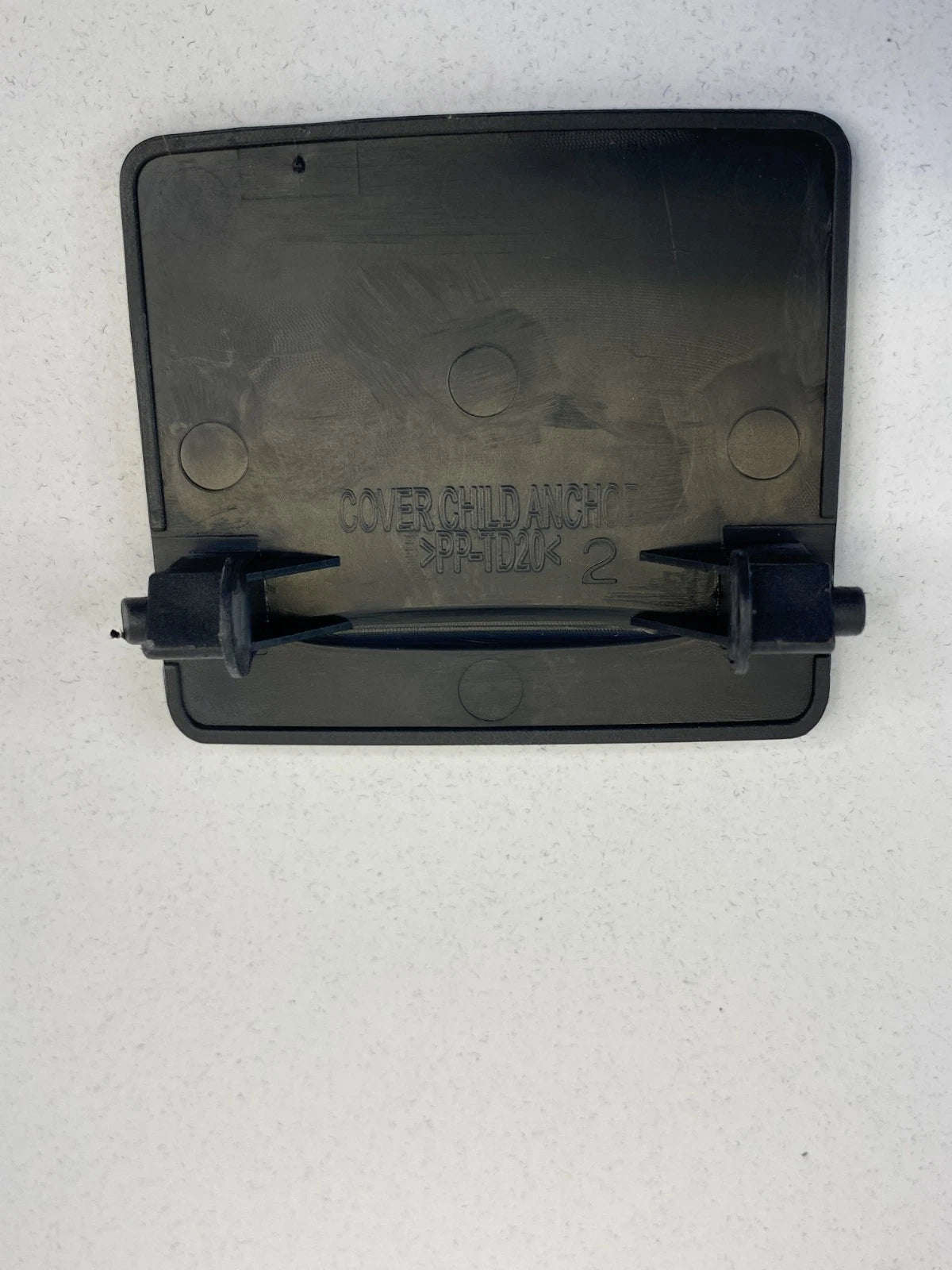 2015 HYUNDAI SONATA REAR SEAT CHILD ANCHOR HOOK COVER CAP TRIM PANEL OEM