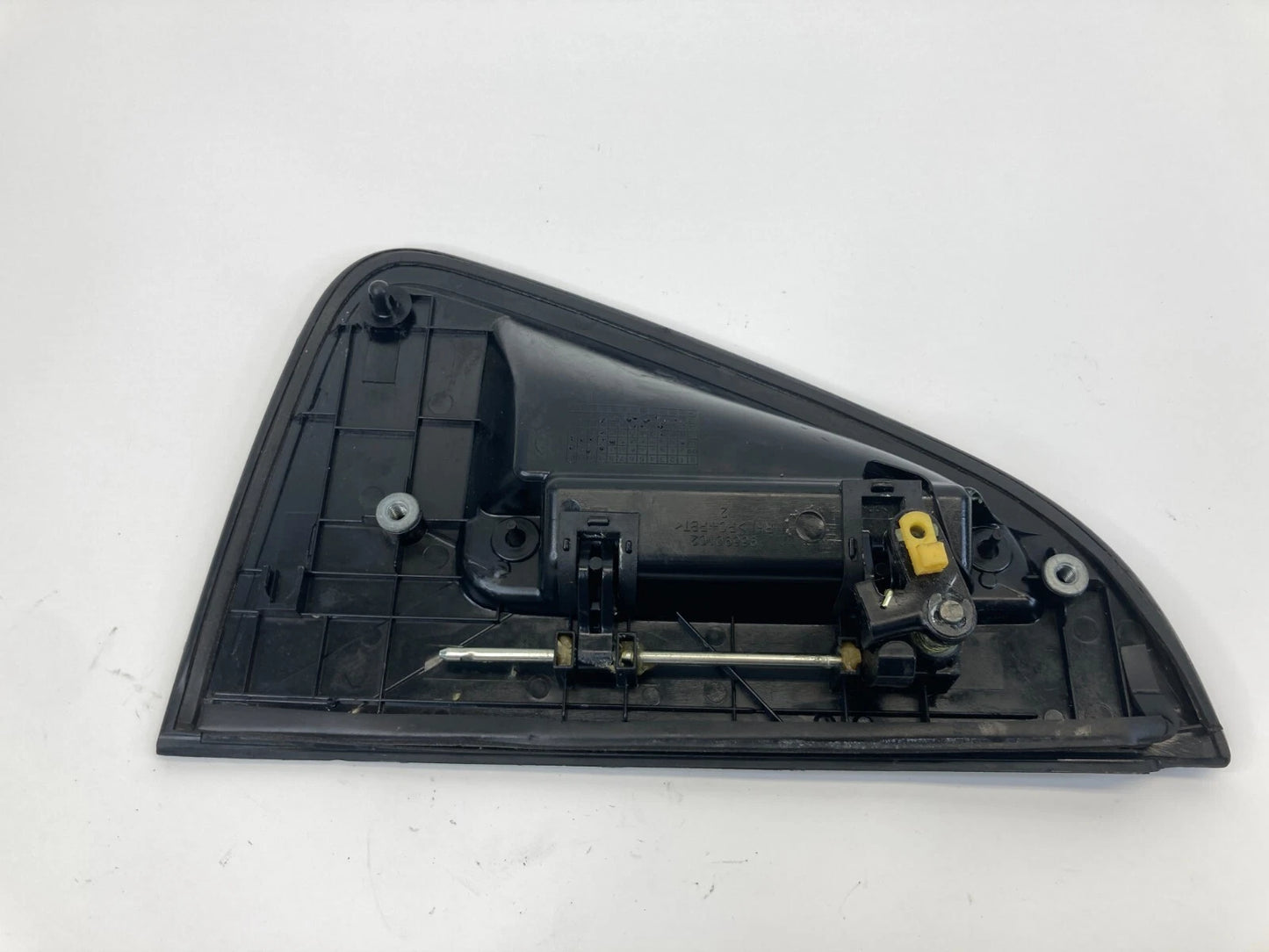 2013-2015 CHEVROLET SPARK REAR RIGHT SIDE EXTERIOR DOOR HANDLE OEM 96690102