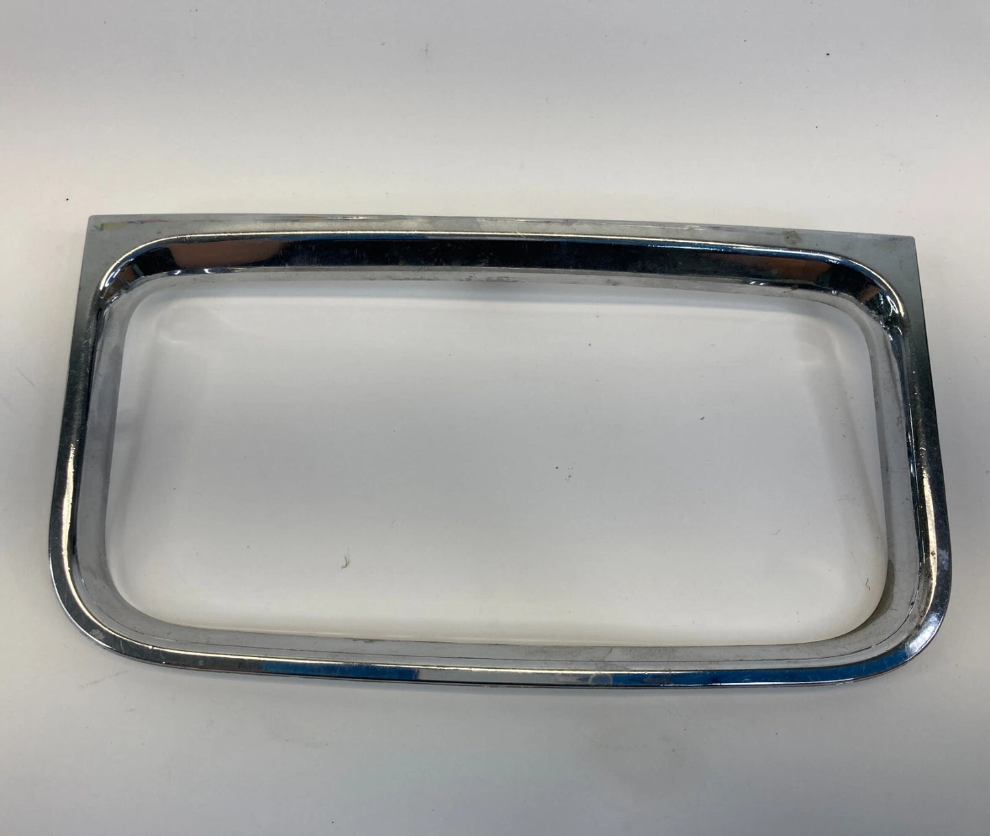 2009-2014 VOLKSWAGEN ROUTAN CENTER CONSOLE CUP HOLDER COVER BEZEL TRIM