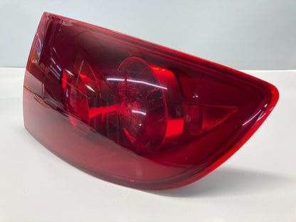 04-06 Mazda 3 Sedan Rear Passenger Side Tail Light Outer Taillight Lamp 11534900