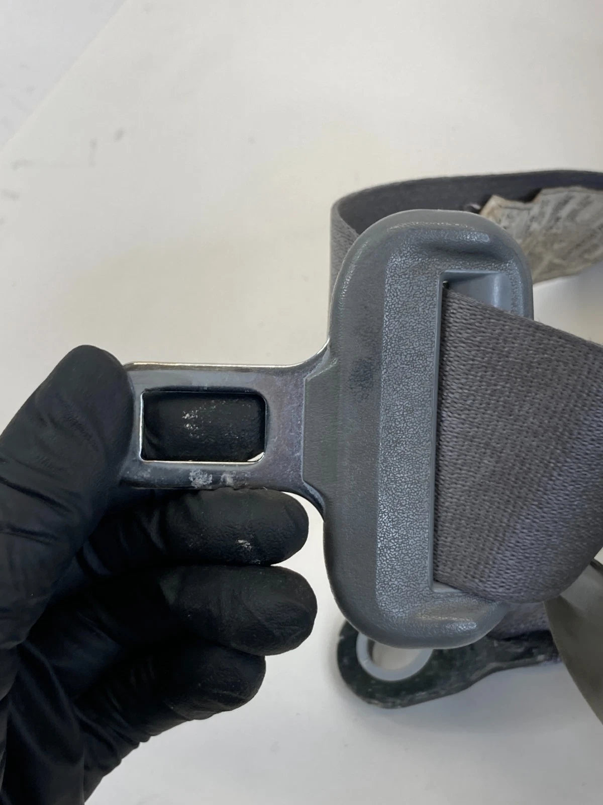 05-10 TOYOTA AVALON FRONT RIGHT PASSENGER SIDE SEAT BELT RETRACTOR 2028938 OEM