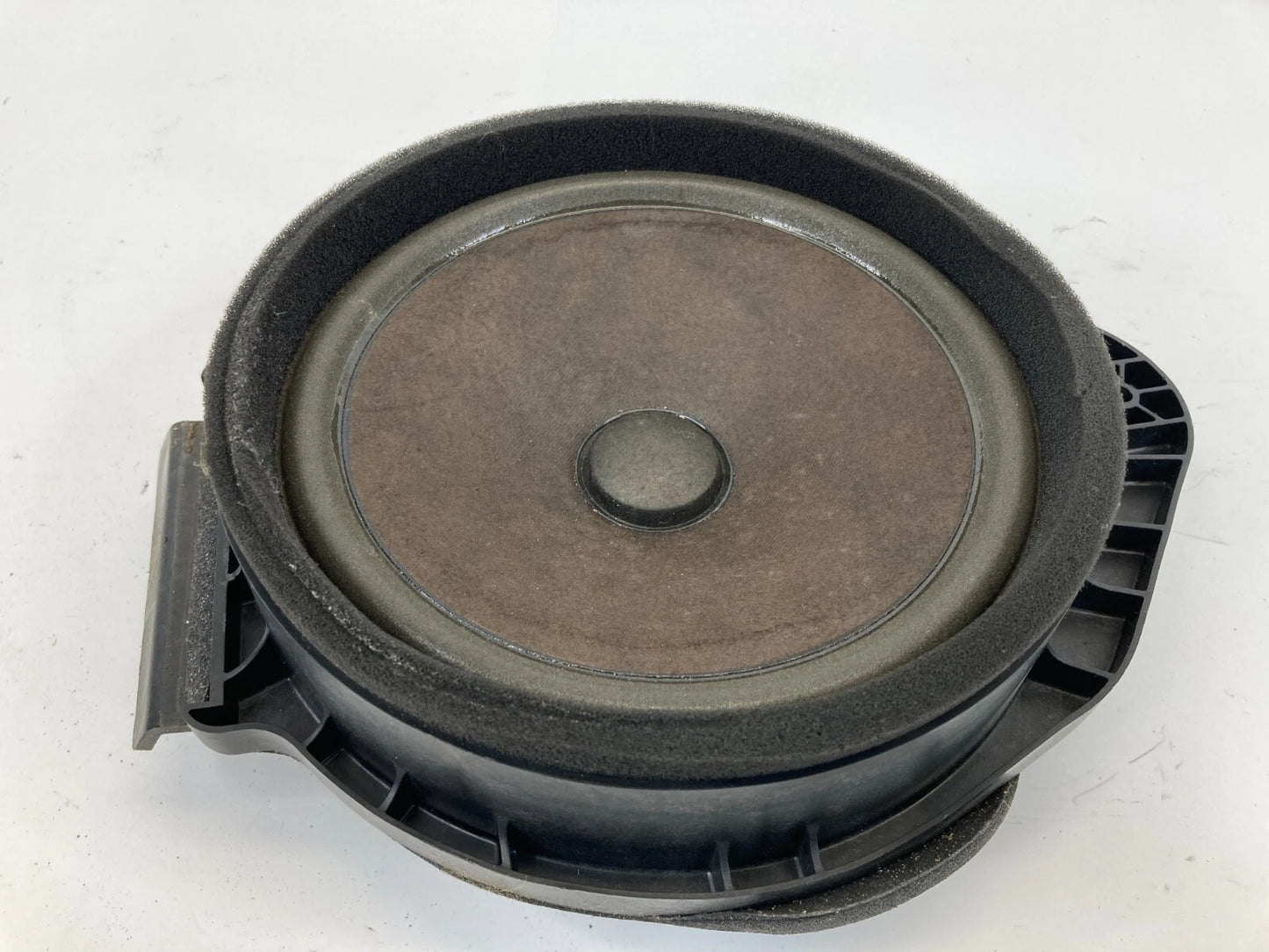 2011-2016 CHEVROLET CRUZE FRONT RIGHT SIDE DOOR AUDIO SPEAKER ASSEMBLY OEM