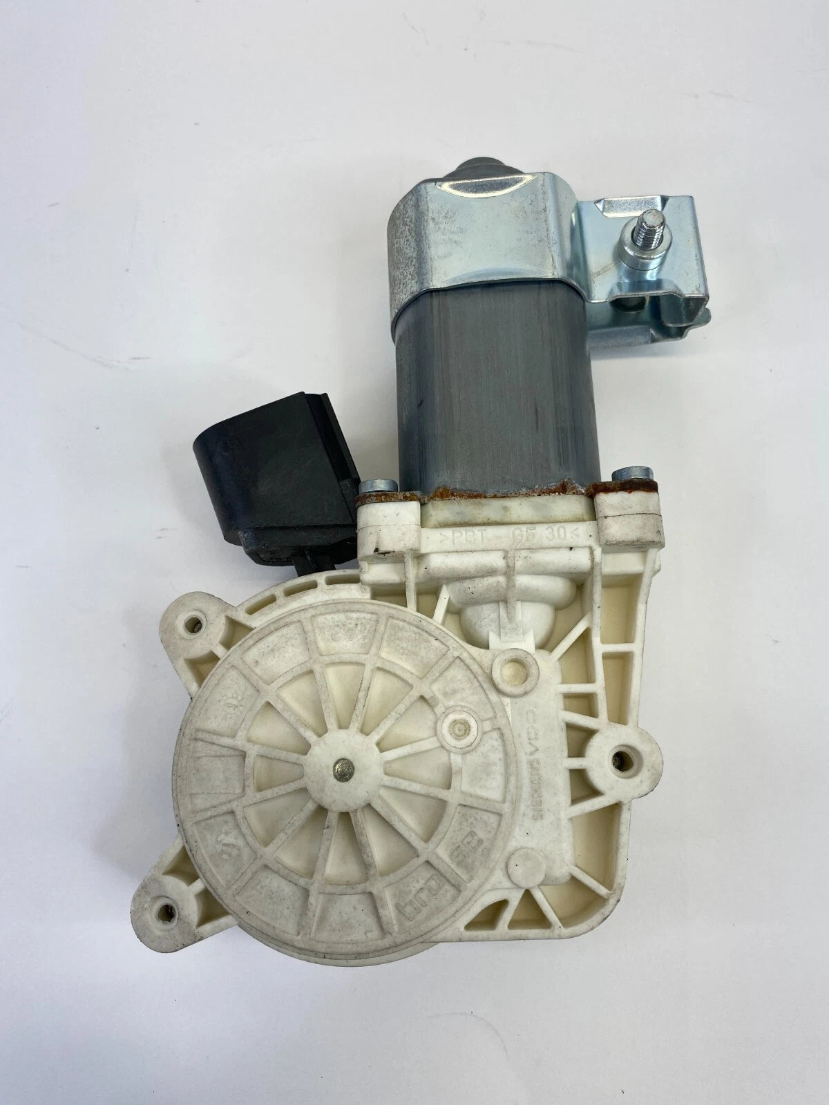 2004-2007 BMW 530I SEDAN FRONT LEFT DOOR POWER WINDOW MOTOR 7746005403 OEM