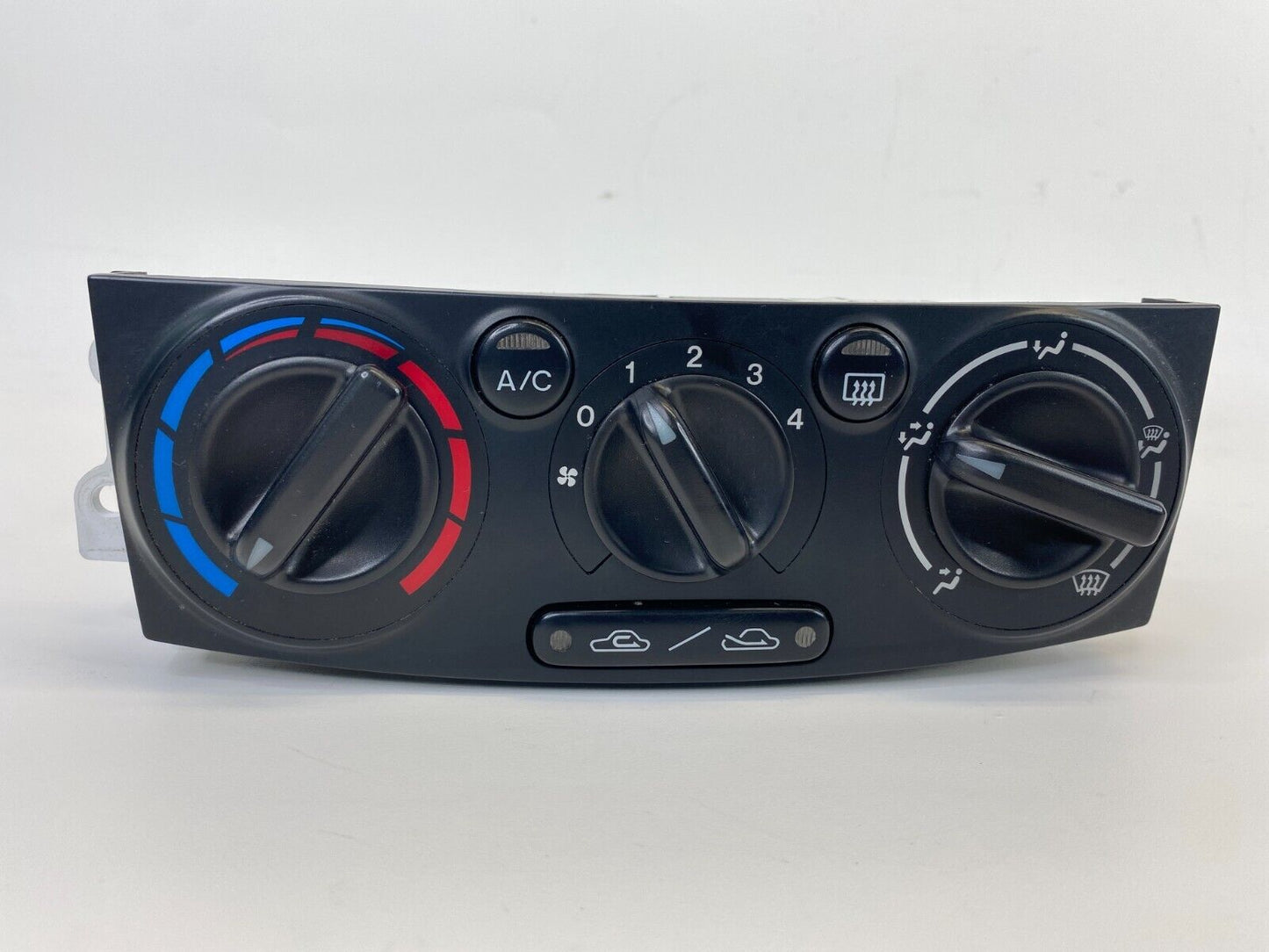 2000-2006 Mazda MPV Dash A/C Heater Temperature Switch Climate Control Unit