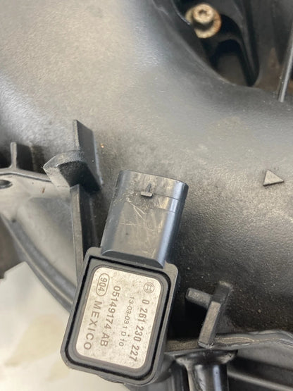 11-20 CHRYSLER TOWN & COUNTRY JEEP DODGE 3.6L UPPER INTAKE MANIFOLD PLENUM OEM