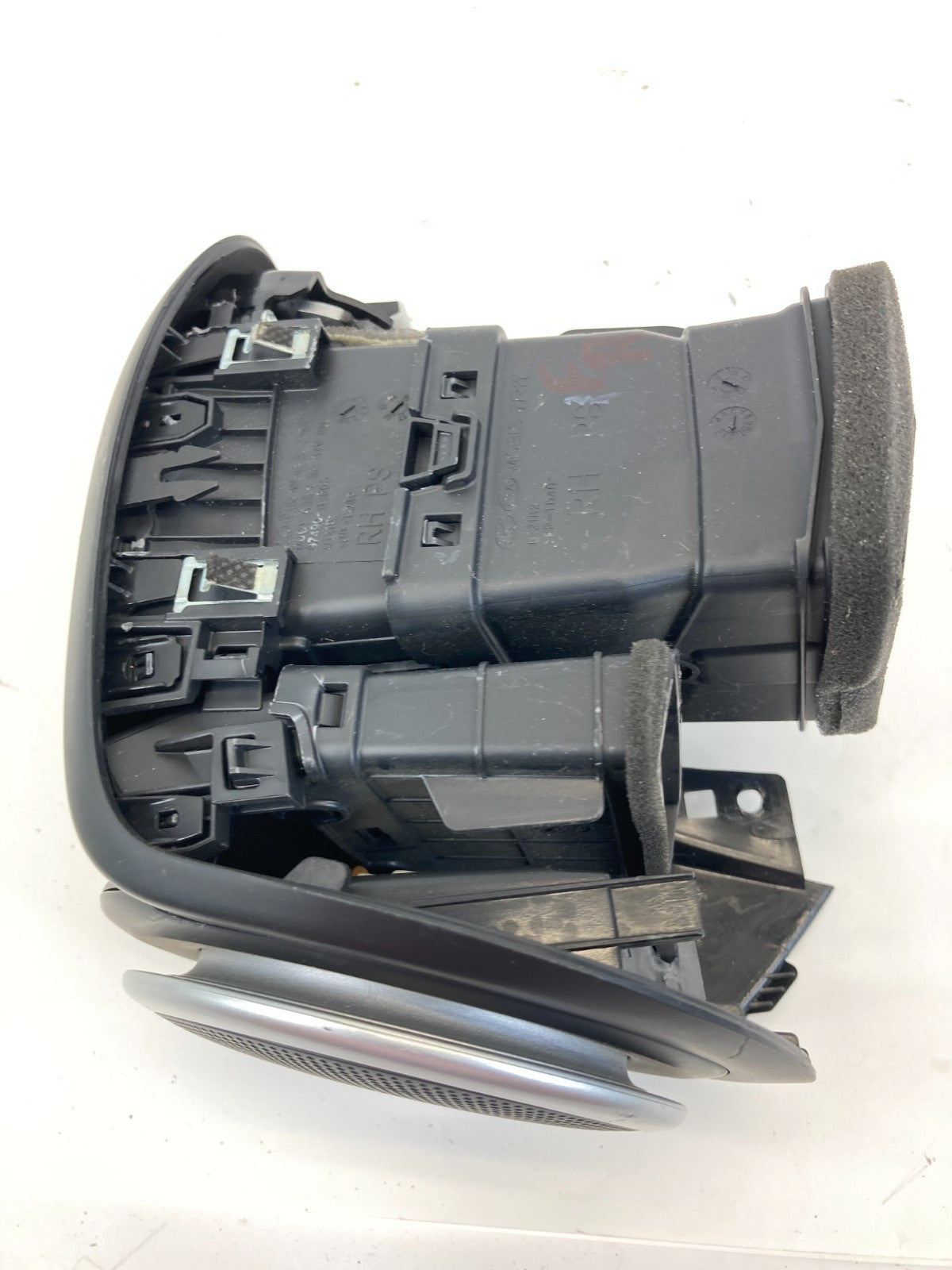 14-16 Kia Soul Dash Right Side A/C Heater Air Vent Grille w/ Speaker 97490-B2000