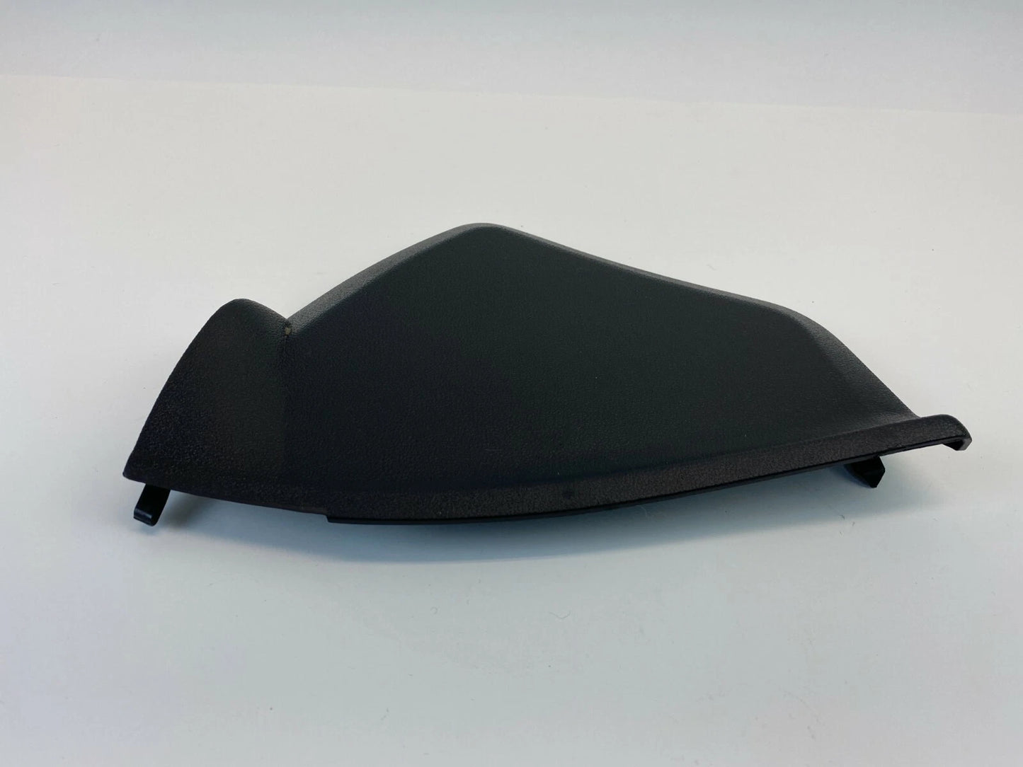 2006 2007 MERCEDES-BENZ C280 BLACK LEFT DRIVER SIDE DASH BEZEL END CAP TRIM