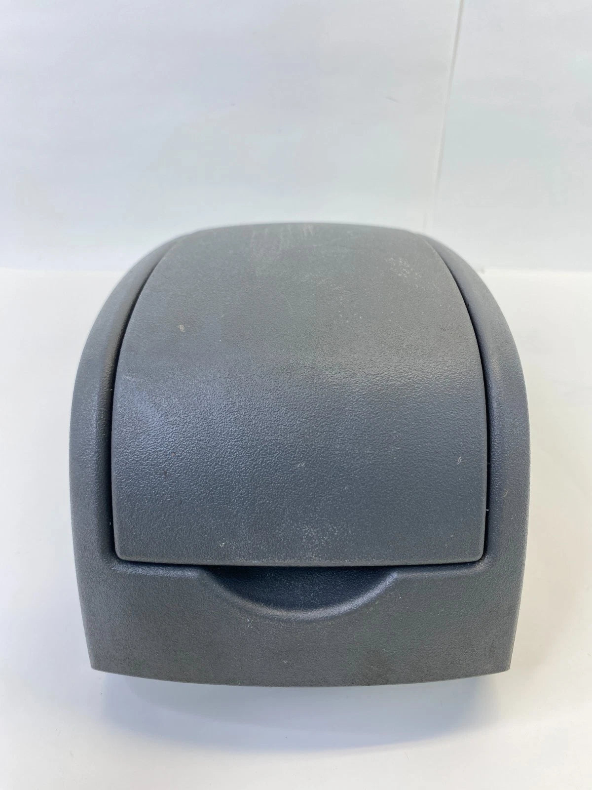 2004-2009 TOYOTA PRIUS REAR CENTER CONSOLE DUAL CUP HOLDER 58903-47010 OEM