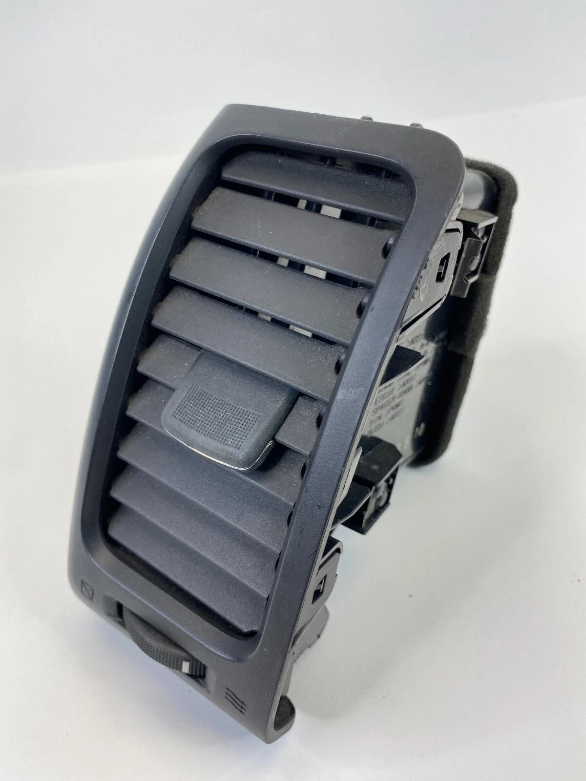 2007-2013 NISSAN ALTIMA LEFT DASH A/C AIR VENT GRILLE OUTLET 68761-JA00A OEM