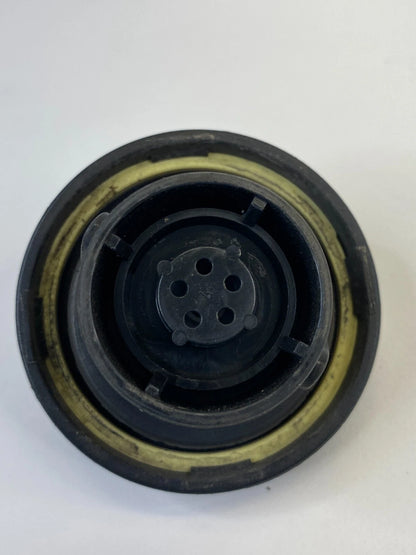 2006-2009 CHEVROLET CHEVY TRAILBLAZER FUEL FILLER GAS TANK CAP LID COVER OEM