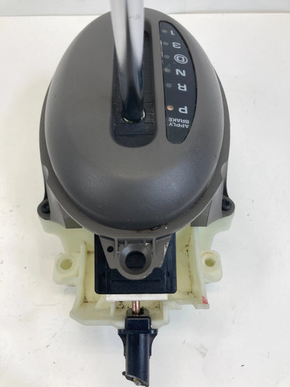 2003-2010 CHRYSLER PT CRUISER 2.4L AUTOMATIC TRANS GEAR SHIFTER LEVER ASSY OEM
