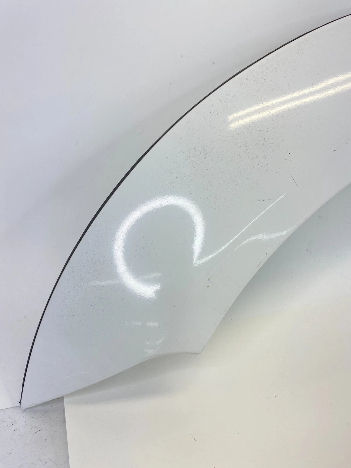 2003-2008 Pontiac Vibe Rear Right Passenger Quarter Flare Molding 75653-01020