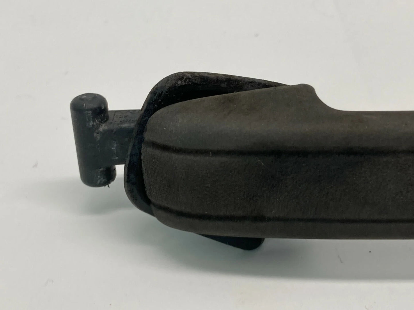93 94 95 96 97 VOLVO 850 REAR LEFT SIDE EXTERIOR OUTER DOOR HANDLE ASSEMBLY OEM