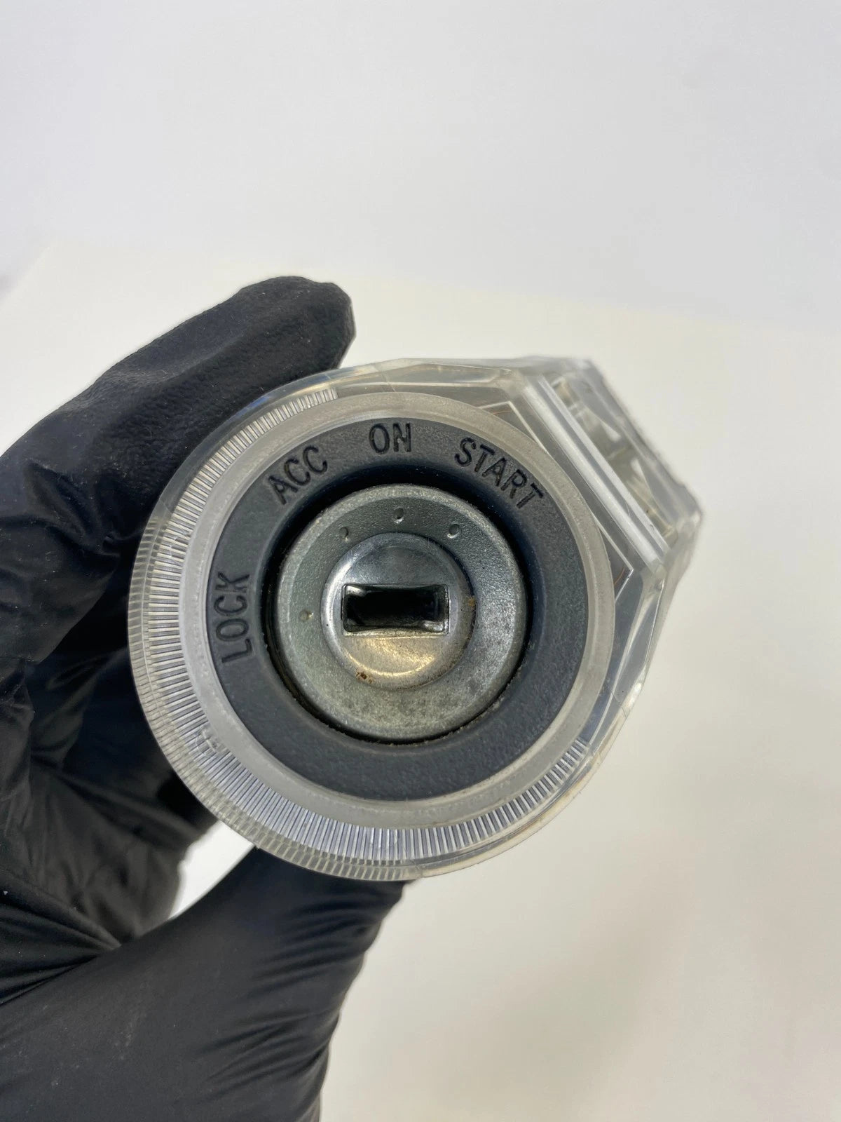 2005-2012 Toyota Avalon Ignition Switch Lock Cylinder & Key 89783-AA011 OEM