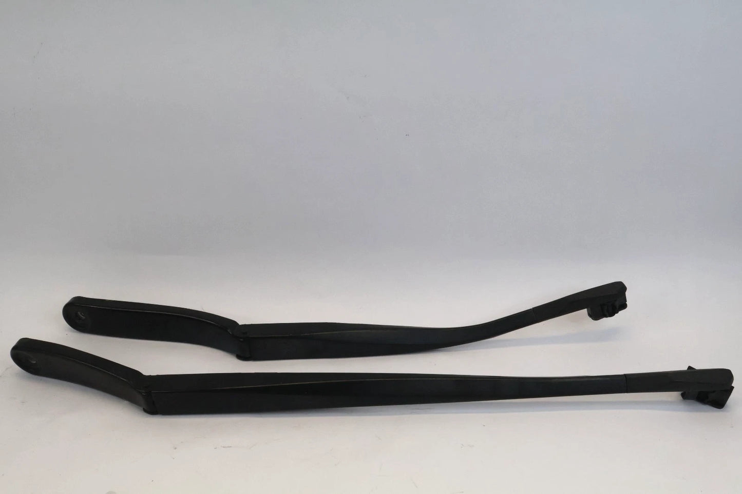2011-2016 BMW 528I 535I FRONT WINDSHIELD WIPER ARMS PAIR SET RH & LH OEM 7182459