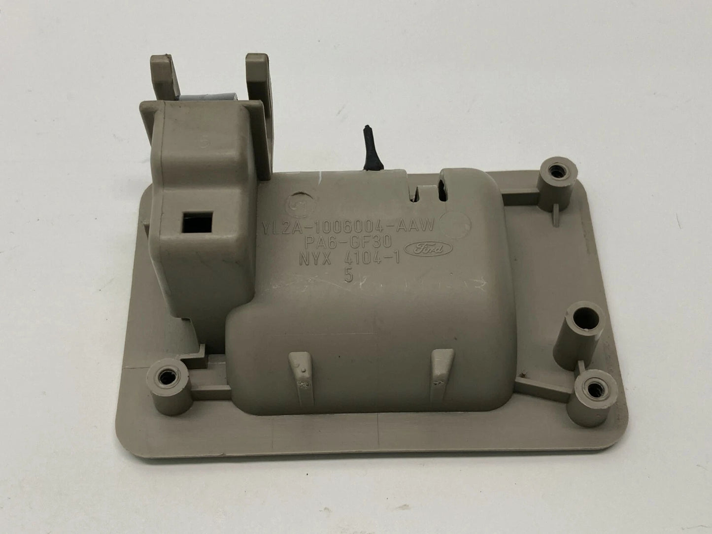 2008-2012 FORD ESCAPE GLOVE BOX GLOVEBOX LOCK LATCH HANDLE YL2A-1006004-AAW OEM