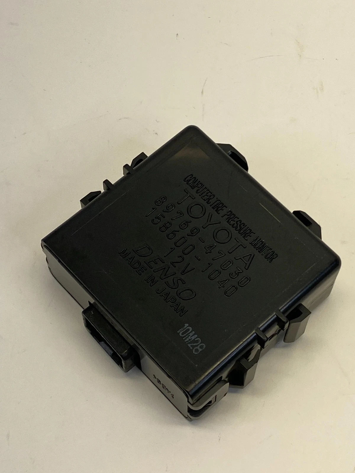 2009-2015 TOYOTA PRIUS TIRE PRESSURE MONITOR SYSTEM TPMS COMPUTER OEM 8976947030