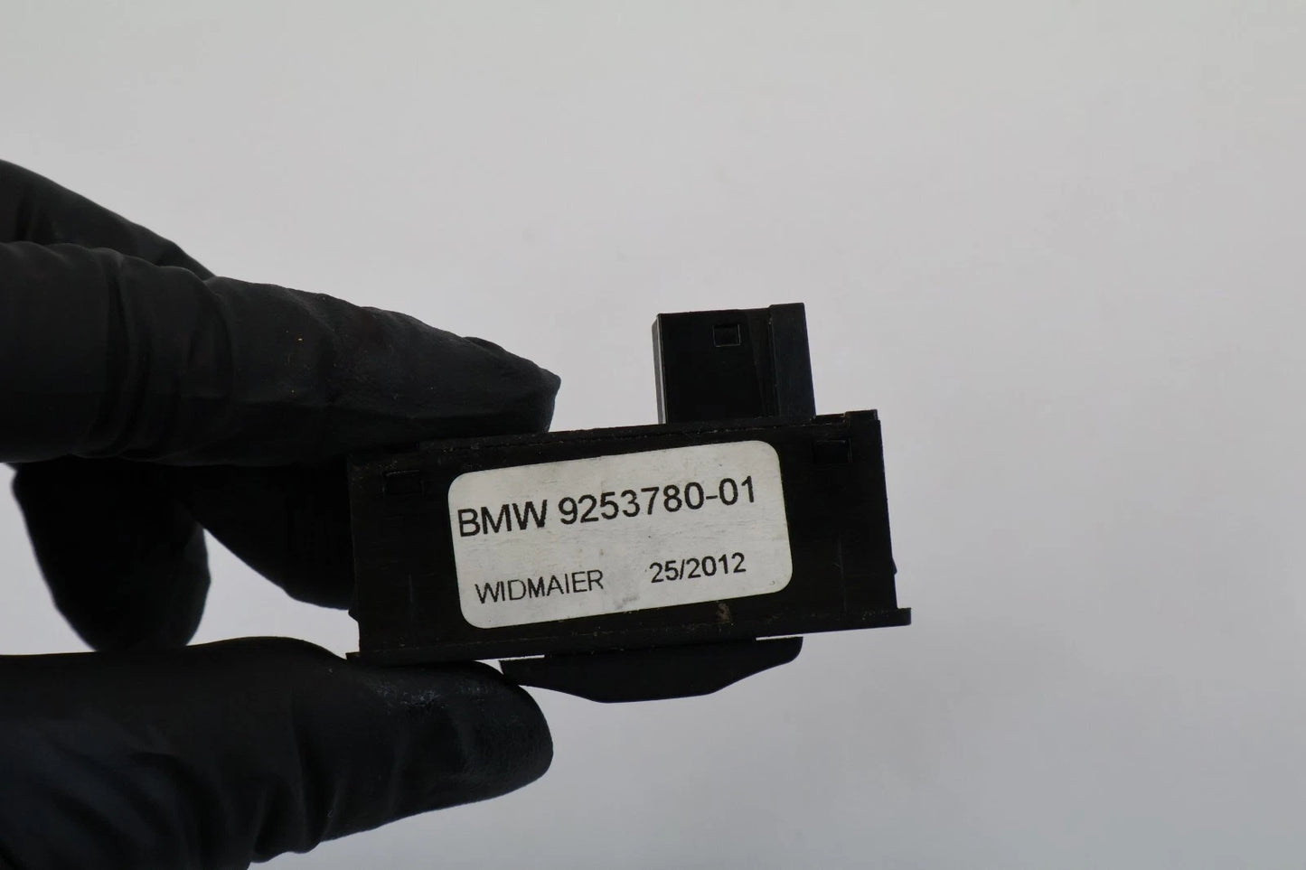 11-16 BMW 528I 535I TRUNK LOCK CLOSE HOTEL POSITION SWITCH CONTROL 9253780 OEM