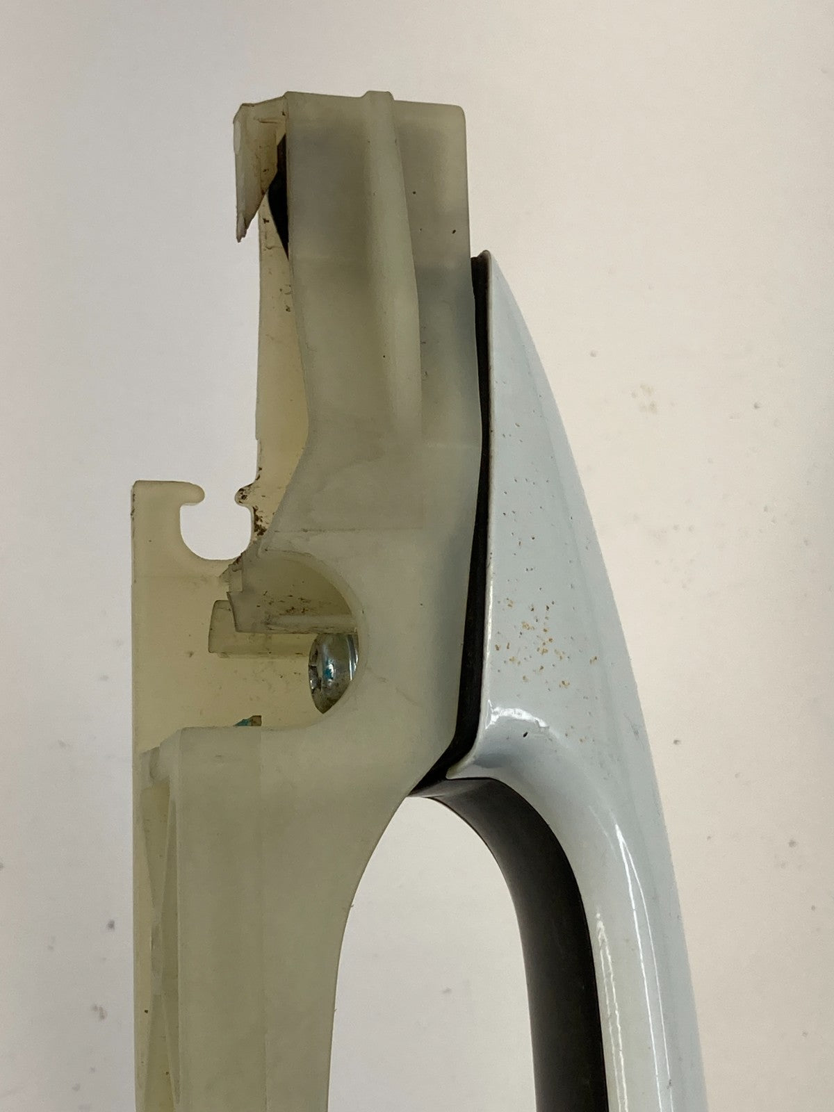 2012-2017 Hyundai Accent Sedan Front Right Exterior Door Handle Assembly