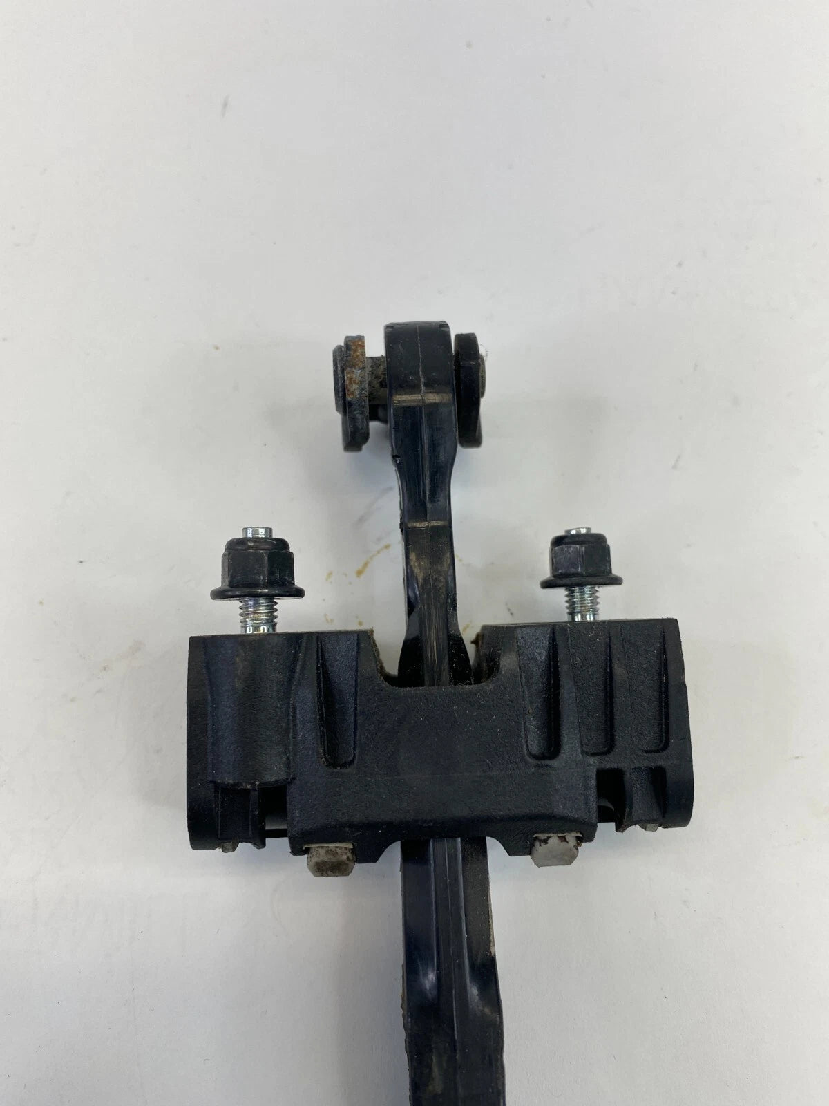08-16 VOLVO XC70 REAR RIGHT SIDE DOOR CHECK STOPPER HINGE DETENT 31217754 OEM