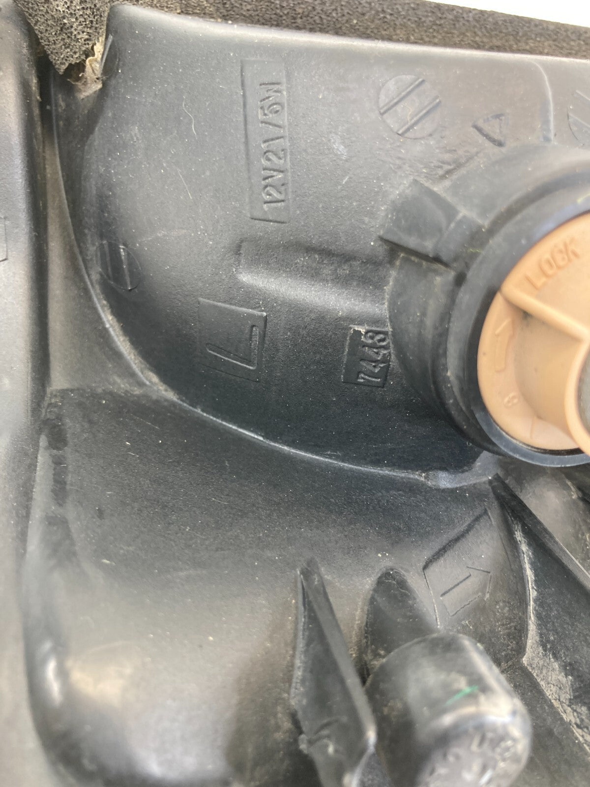 1999-2004 Nissan Pathfinder Left Driver Headlight Headlamp Turn Signal Light OEM