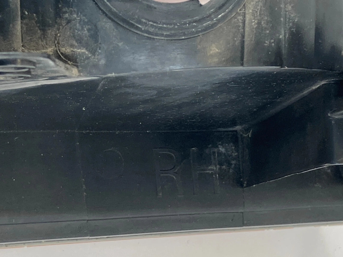 2008-2010 DODGE AVENGER REAR RIGHT PASSENGER SIDE TAIL LIGHT TAILLIGHT LAMP OEM