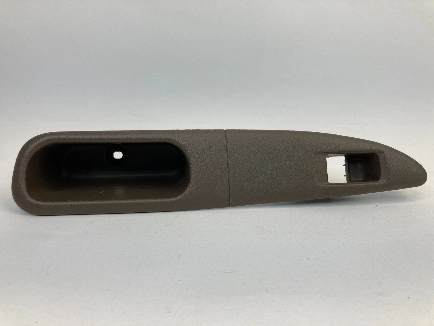 98-01 NISSAN ALTIMA REAR RIGHT SIDE DOOR WINDOW SWITCH COVER BEZEL 82960-9E000
