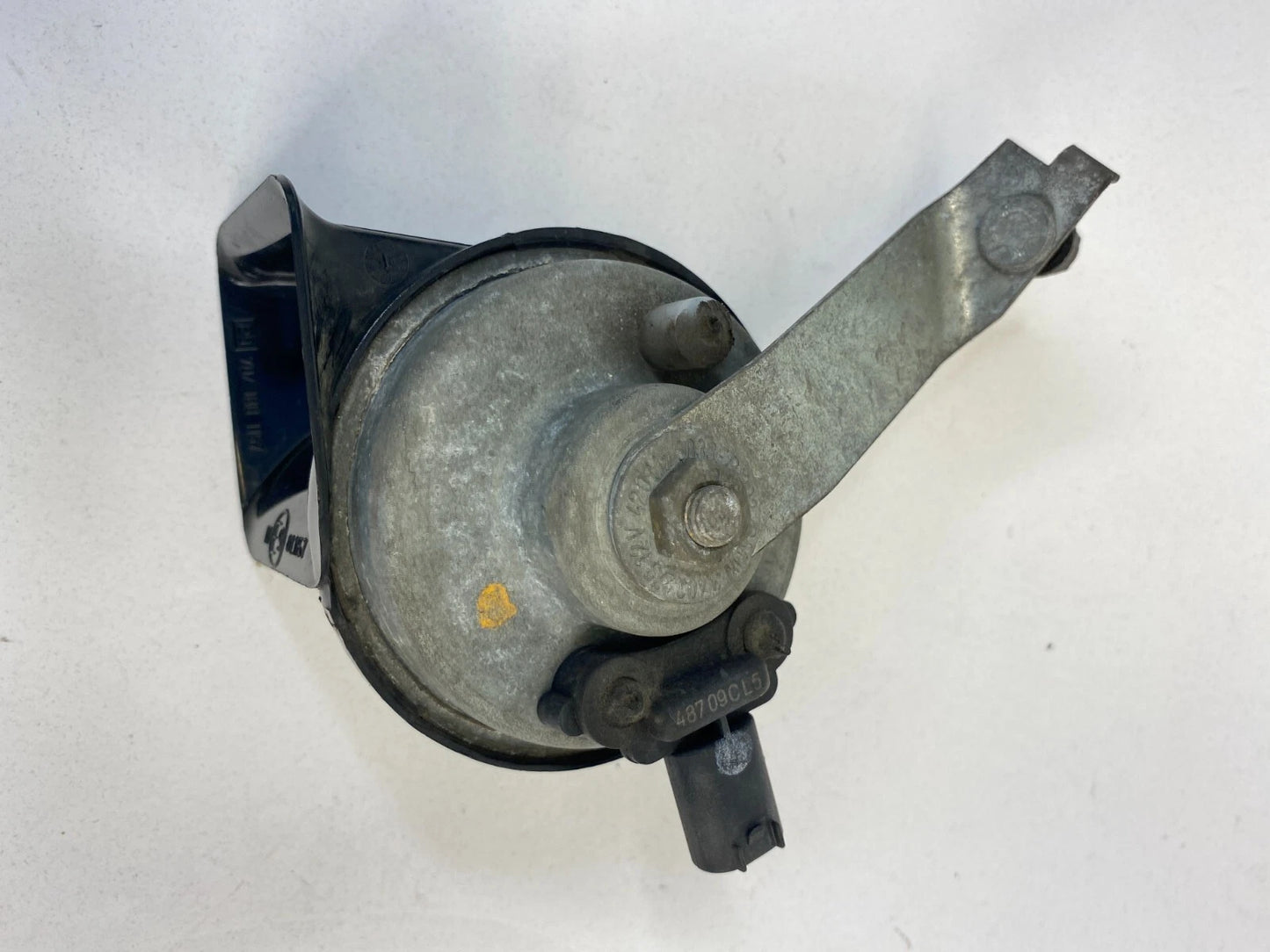 2004 2005 2006 BMW X3 LOW TONE NOTE PITCH SIGNAL HORN ALARM E9011157 OEM